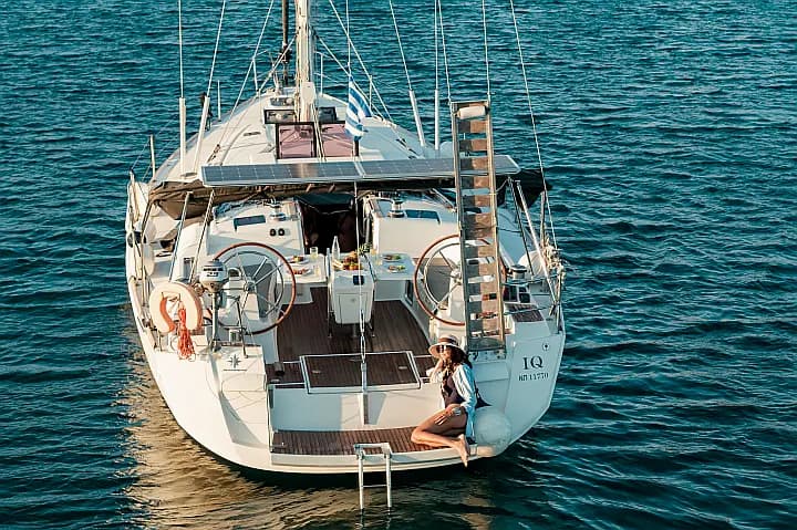 Sun Odyssey 509 in Athens / Marina Delta Kallithea - Photo 4