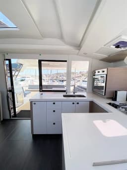 Astréa 42 in Porto Cheli thumbnail 17