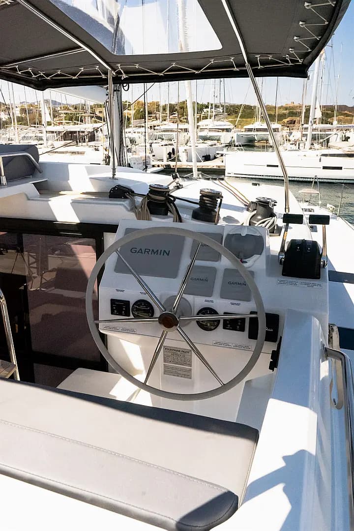 Astréa 42 in Porto Cheli - Photo 3