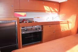 Dufour 382 Grand Large in Athens / Alimos Marina thumbnail 10