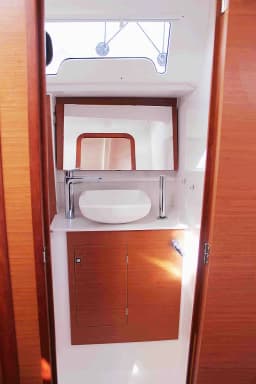 Dufour 382 Grand Large in Athens / Alimos Marina thumbnail 5