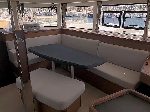 Lagoon 42 in Athens / Alimos Marina - Photo 3