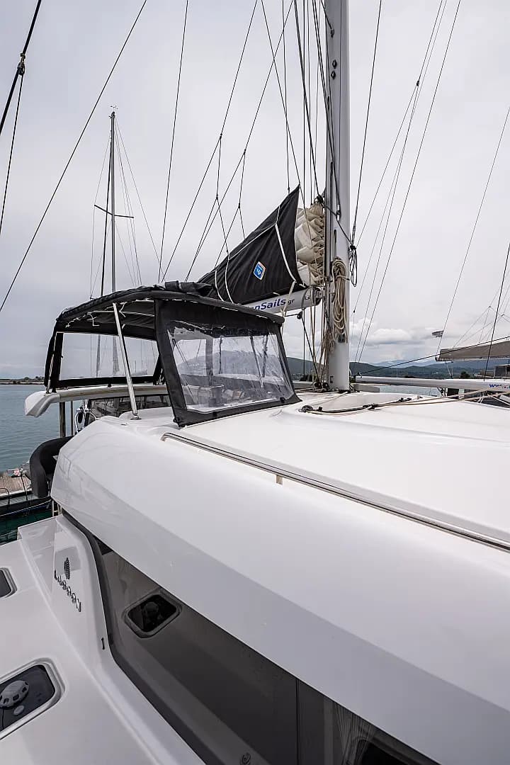 Lagoon 40 in Lefkada / Port of Lefkas - Photo 1