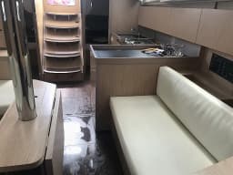 Oceanis 41.1 in Sicily / Furnari / Marina Portorosa thumbnail 11