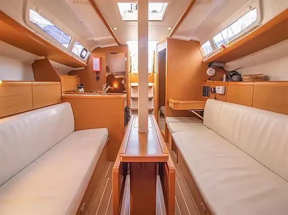 Sun Odyssey 33i in Kefalonia / Agia Effimia - Photo 3