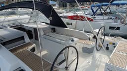 Oceanis 51.1 in Dubrovnik / ACI Marina Dubrovnik thumbnail 10