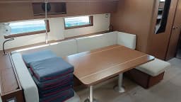 Oceanis 51.1 in Dubrovnik / ACI Marina Dubrovnik thumbnail 17