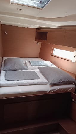 Oceanis 51.1 in Dubrovnik / ACI Marina Dubrovnik thumbnail 25