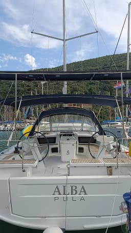 Oceanis 51.1 in Dubrovnik / ACI Marina Dubrovnik thumbnail 7