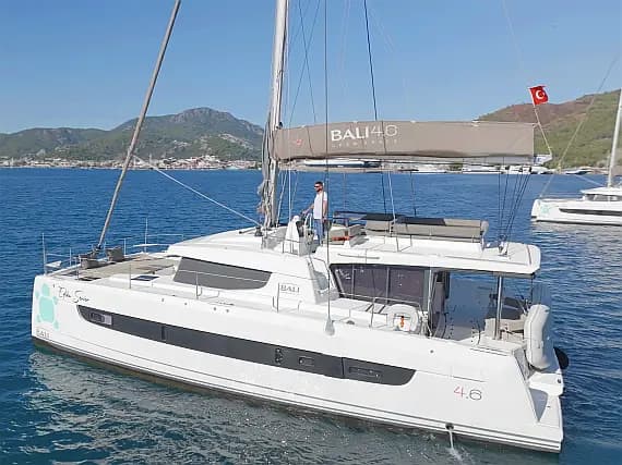 Bali 4.6 in Marmaris / Albatros Marina - image 1