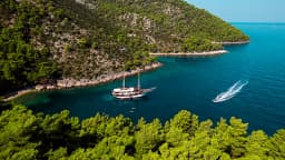 Motor sailer in Split / Port of Split / East Harbour thumbnail 17