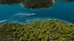 Motor sailer in Split / Port of Split / East Harbour thumbnail 7