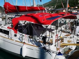 Oceanis 38.1 in Dubrovnik / ACI Marina Dubrovnik thumbnail 6
