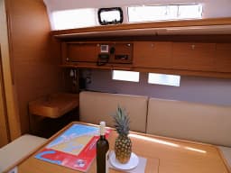 Dufour 460 Grand Large in Kaštel Gomilica / Marina Kaštela thumbnail 23