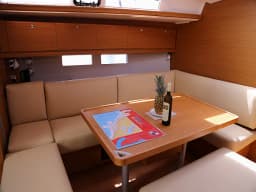 Dufour 460 Grand Large in Kaštel Gomilica / Marina Kaštela thumbnail 6