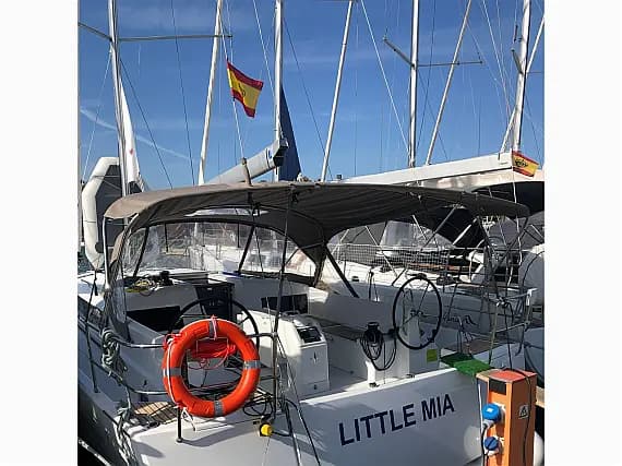 Sun Odyssey 490 in Tenerife / Las Galletas / Marina del Sur - Photo 1