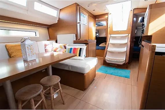 Sun Odyssey 490 in Tenerife / Las Galletas / Marina del Sur - Photo 3