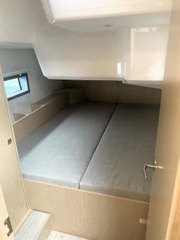 Bavaria C42 in Athens / Alimos Marina thumbnail 4
