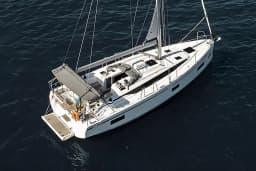 Bavaria C38 in Fethiye / Yacht Classic Hotel thumbnail 8