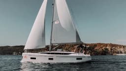 Bavaria C38 in Fethiye / Yacht Classic Hotel thumbnail 9