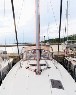 Sun Odyssey 410 in Lefkada / D-Marin Marina Lefkas thumbnail 19