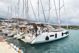 Sun Odyssey 410 in Lefkada / D-Marin Marina Lefkas thumbnail 5