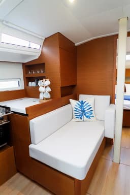Sun Odyssey 410 in Lefkada / D-Marin Marina Lefkas thumbnail 56