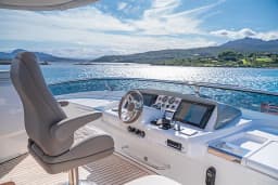 Lagoon Seventy 8 in Sardinia / Portisco / Cala dei Sardi thumbnail 20