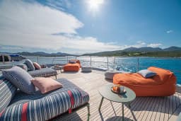 Lagoon Seventy 8 in Sardinia / Portisco / Cala dei Sardi thumbnail 5