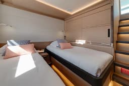 Lagoon Seventy 8 in Sardinia / Portisco / Cala dei Sardi thumbnail 52