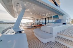 Lagoon Seventy 8 in Sardinia / Portisco / Cala dei Sardi thumbnail 59