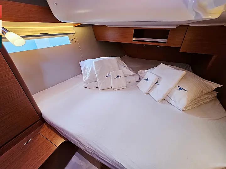 Dufour 390 Grand Large in Kaštel Gomilica / Marina Kaštela - Photo 4