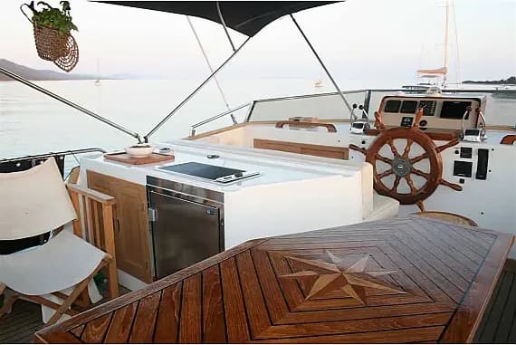 Hampton Trawler 42 in Zadar / Marina Zadar - Photo 3