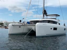 Lagoon 42 in Ibiza / Sant Antoni de Portmany Port thumbnail 6