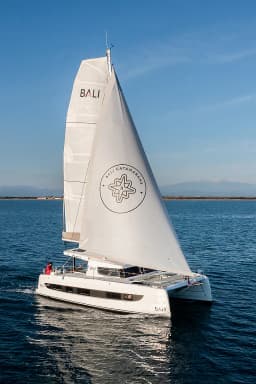 Bali 4.0 in Ibiza / Sant Antoni de Portmany Port thumbnail 10