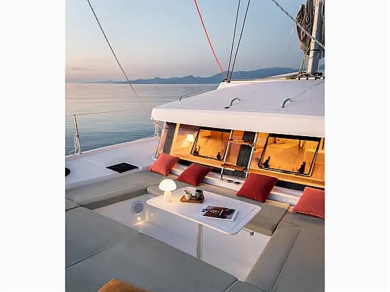 Bali 4.0 in Ibiza / Sant Antoni de Portmany Port - Photo 3