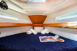 Sun Odyssey 439 in Lavrion Main Port thumbnail 15
