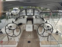 Bavaria C38 in Zadar / Marina Zadar thumbnail 14