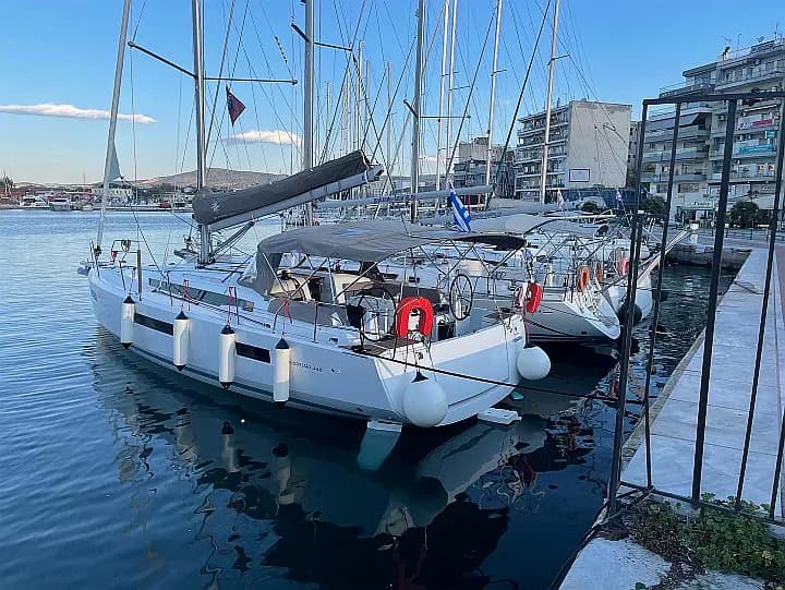 Sun Odyssey 440 in Volos / Port of Volos - Photo 4