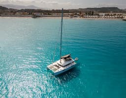 Lagoon 560 S2 in Sardinia / Portisco / Marina di Portisco thumbnail 9