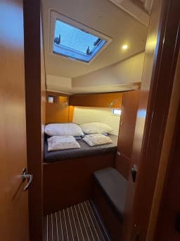 Bavaria Cruiser 46 in Kefalonia / Sami Port thumbnail 5