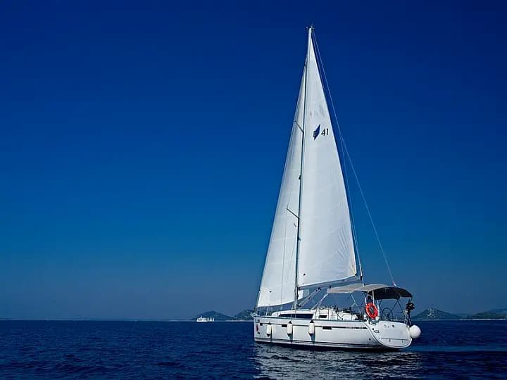 Bavaria Cruiser 41 in Murter / Marina Hramina - Photo 4
