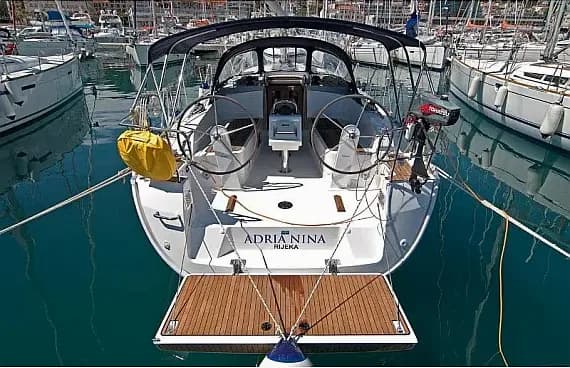 Bavaria 37 Cruiser in Split / ACI Marina Split - image 1