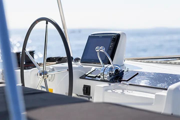 Lagoon 46 in Rogoznica / Marina Frapa - Photo 4
