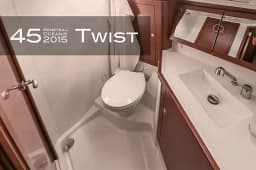 Oceanis 45 in Tivat / Porto Montenegro thumbnail 11