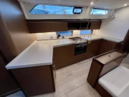 Oceanis 46.1 in Ibiza / Marina Port Ibiza thumbnail 15
