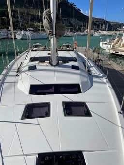 Dufour 470 in Sardinia / Cagliari / Marina di Cagliari thumbnail 7