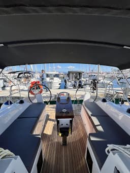 Bavaria C38 in Split / ACI Marina Split thumbnail 9