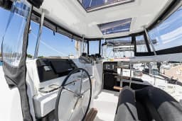 Lagoon 42 in Rogoznica / Marina Frapa thumbnail 20
