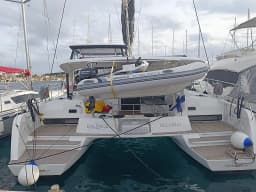 Lagoon 42 in Rogoznica / Marina Frapa thumbnail 6